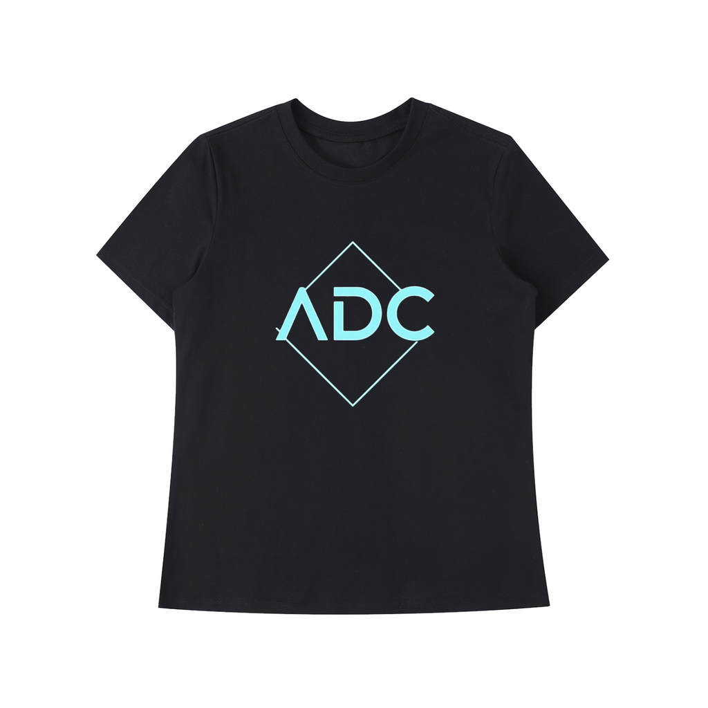 DANCE MOM ESSESNTIAL T-SHIRT